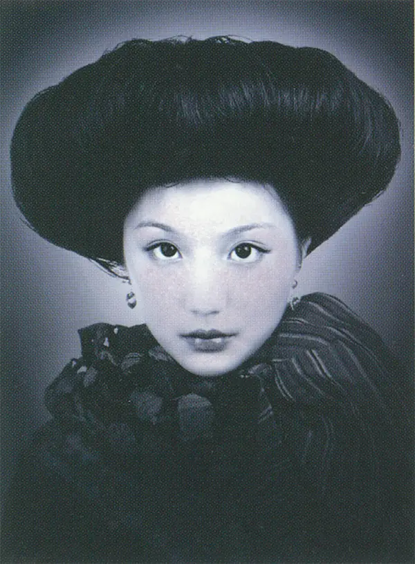 陳 暐 意CHEN-WEI-YI